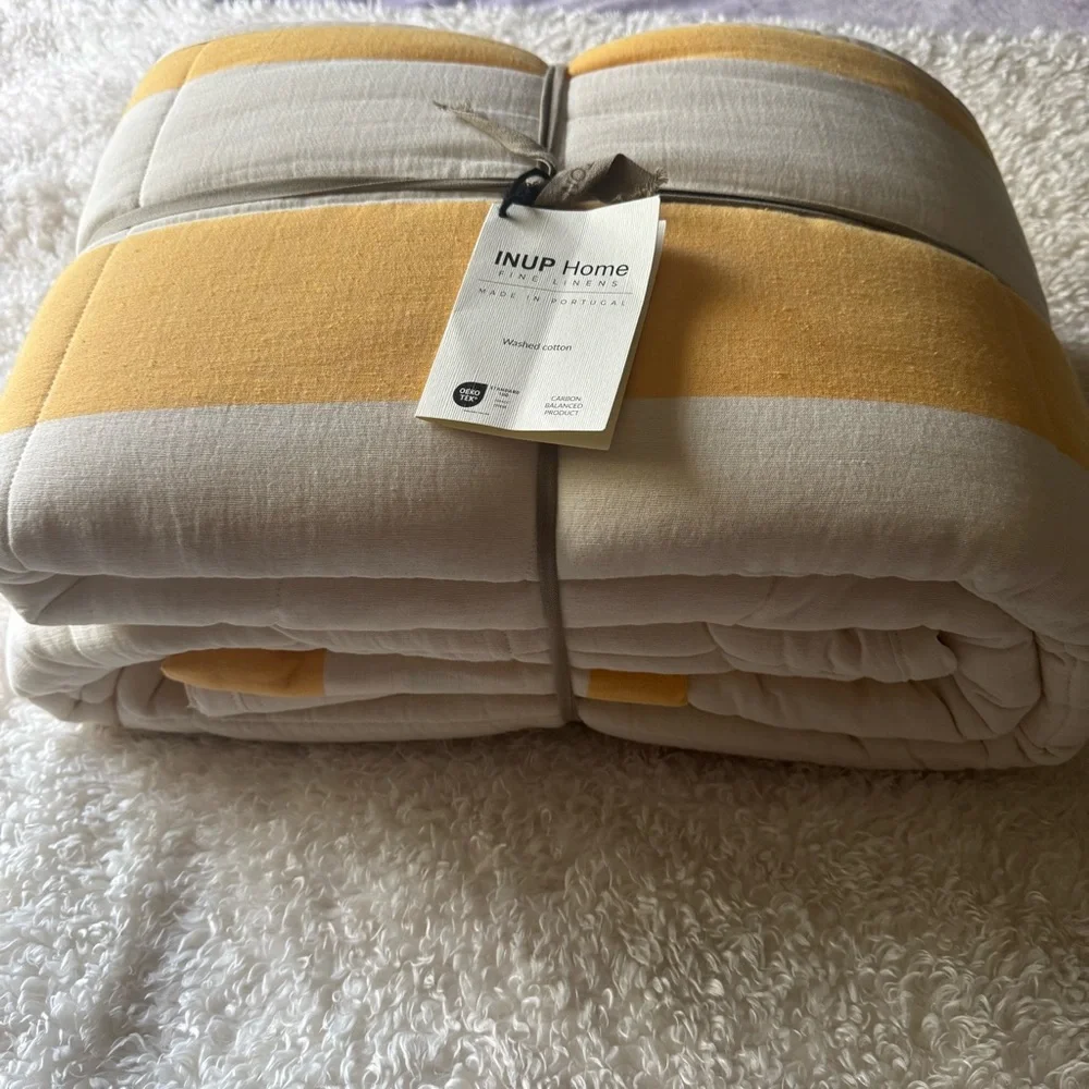 INUP KING 3-pc reversible Quilt set YELLOW wide/narrow stripe PORTUGAL NEW
